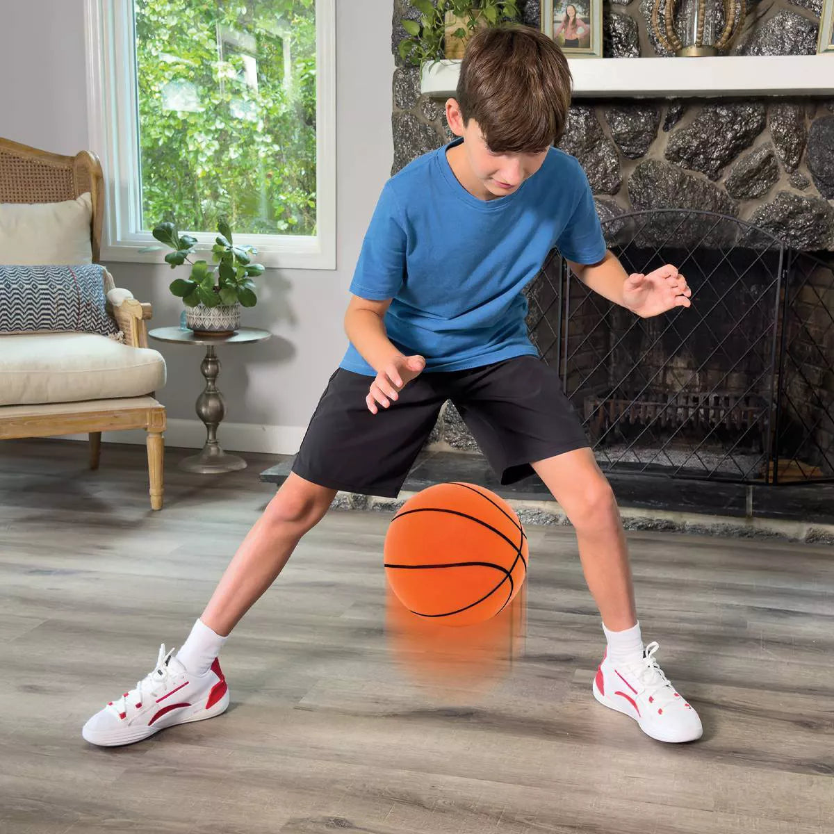 Swerve Sports Ball 8'' Silent Basketball: Shell, Sport Use Basketball